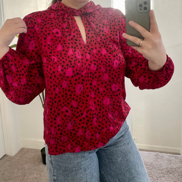 Twist Neck Long Sleeve Leopard Cheetah Polka Dot Classy Classic Party Hip Blouse - Picture 2 of 6